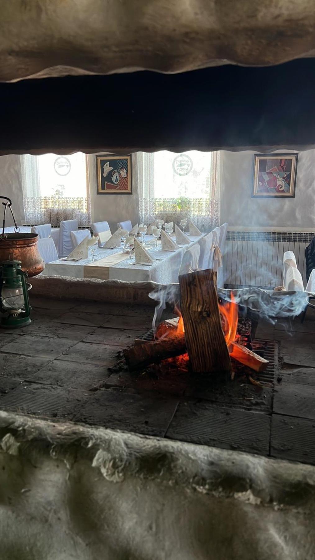Ribarska Prica-Restoran Pansion Prijedor Bed and Breakfast Eksteriør billede